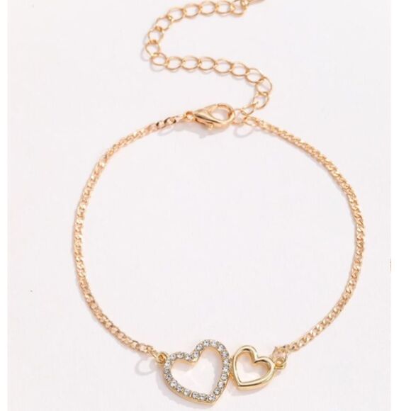 Rhinestone Hearts Bracelet  - Picture 2 of 3